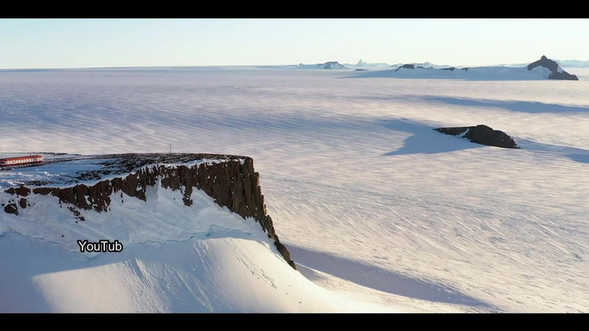 Antarctic Ice Wall. Deep in the ice! Unseen video images